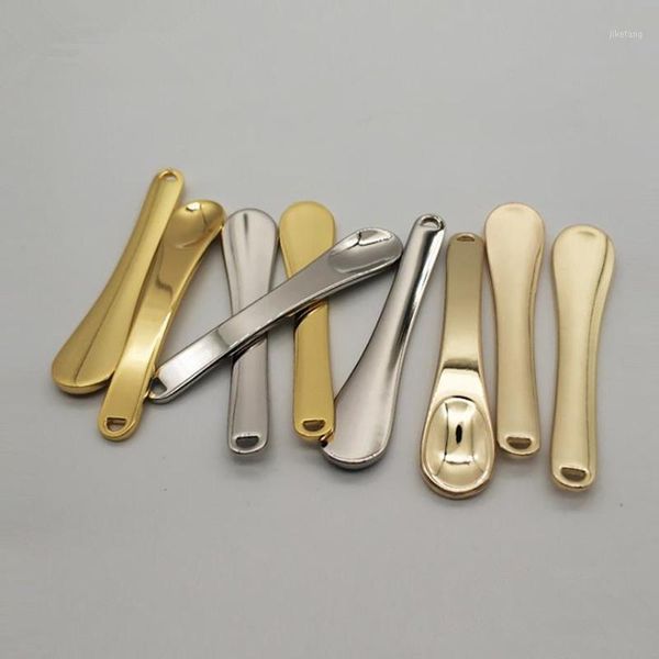 storage bottles & jars 10/30/50pcs 6cm metal cosmetic spoon spatulas makeup cream scoop mask mixing diy beauty tool gold silver
storage bottles & jars 10/30/50pcs 6cm metal cosmetic spoon spatulas makeup cream scoop mask mixing diy beauty tool gold silver