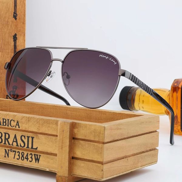luxury aviators sunglasses meng 6661 brand designer womens mens goggle senior glasses vintage metal sun glasses with box, White;black
luxury aviators sunglasses meng 6661 brand designer womens mens goggle senior glasses vintage metal sun glasses with box, White;black
