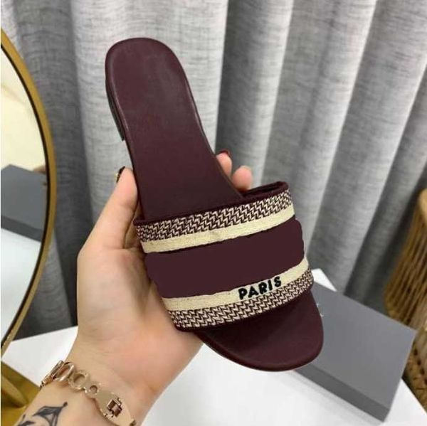 color paris womens slippers beautiful scuffs shoes summer sandals beach slides ladies flip flops loafers embroidered zlh, Black
color paris womens slippers beautiful scuffs shoes summer sandals beach slides ladies flip flops loafers embroidered zlh, Black
