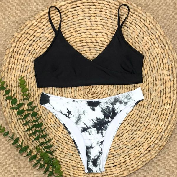 2021 tie dye mid waist bikini female swimsuit women swimwear two-pieces bikini set ink printed bather bathing suit swim k2421
2021 tie dye mid waist bikini female swimsuit women swimwear two-pieces bikini set ink printed bather bathing suit swim k2421