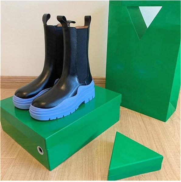 2022 womens designer boots leather martin ankle chaelsea boot fashion non-slip wave colored rubber outsole elastic webbing luxury comfort, Black
2022 womens designer boots leather martin ankle chaelsea boot fashion non-slip wave colored rubber outsole elastic webbing luxury comfort, Black