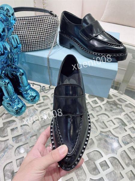 2021 play big eyes shoes jointly name canvas shoes 35-40 skateboard sneaker mens womens classic fashion casual zh211009, Red;white
2021 play big eyes shoes jointly name canvas shoes 35-40 skateboard sneaker mens womens classic fashion casual zh211009, Red;white
