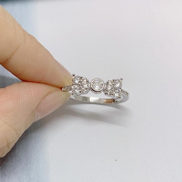 wedding rings luxury bowknot engagement for women bride cubic zirconia white gold color finger ring fashion jewelry kcr226, Slivery;golden
wedding rings luxury bowknot engagement for women bride cubic zirconia white gold color finger ring fashion jewelry kcr226, Slivery;golden