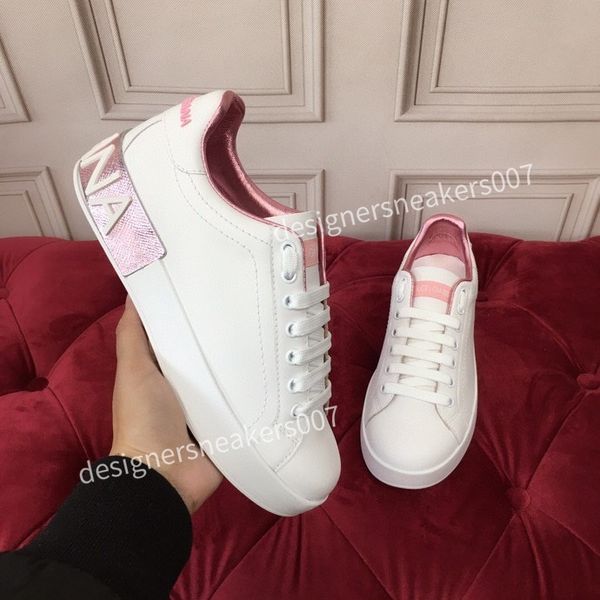2022 men women boots casual sport shoes white smooth calfskin leather dust bag and gray laces included plus size 45 luxury sneakers, Black
2022 men women boots casual sport shoes white smooth calfskin leather dust bag and gray laces included plus size 45 luxury sneakers, Black