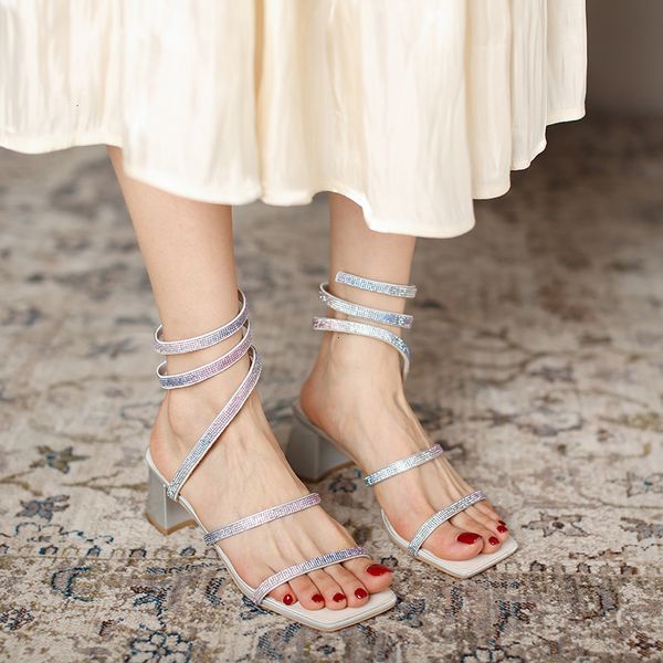 2790-6 snake shaped sandals sandals with thick heel and one line buckle wrapped open toe net red roman sandals fairy summer 6gt5, Black
2790-6 snake shaped sandals sandals with thick heel and one line buckle wrapped open toe net red roman sandals fairy summer 6gt5, Black