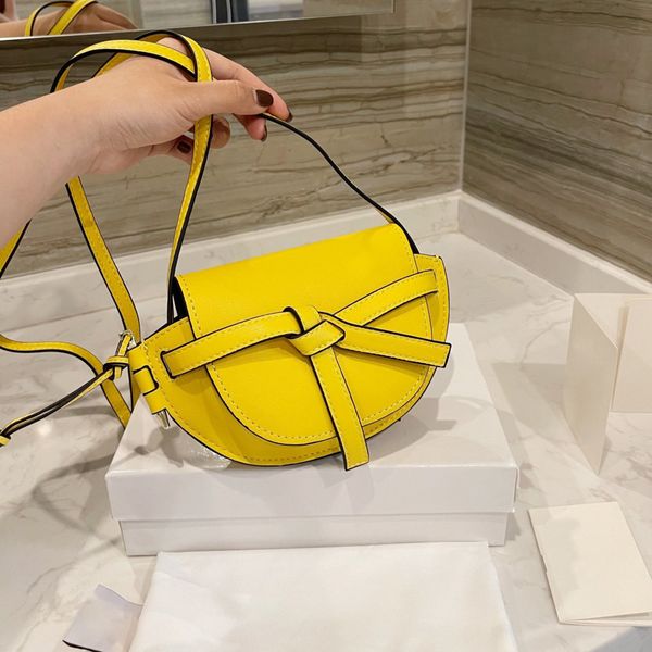 luxury Multi Lochette designer L family bags C mini 2021 Nylon Felicie Hanghhangbag akend TB zhouzhoubao123 G Telfar quilted handbags color gate hand
luxury Multi Lochette designer L family bags C mini 2021 Nylon Felicie Hanghhangbag akend TB zhouzhoubao123 G Telfar quilted handbags color gate hand