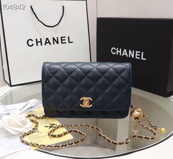 wholesale venetas bottega bag 2021mini woven dumpling pillow knot leather hand armpit women's bag wan 2xzl
wholesale venetas bottega bag 2021mini woven dumpling pillow knot leather hand armpit women's bag wan 2xzl