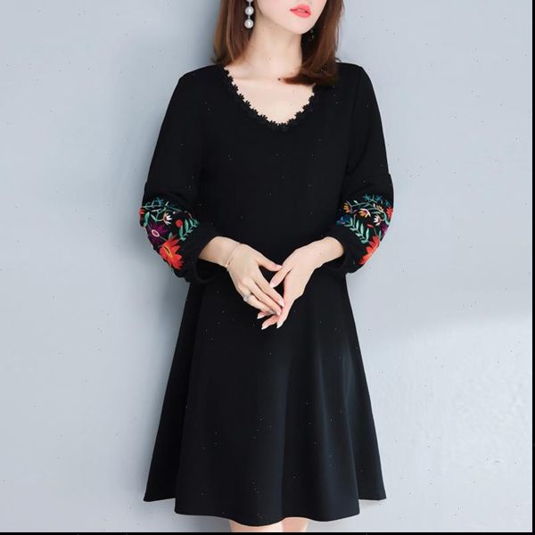 plus size black elegant embroidery womens dresses flower puff sleeve v neck linen ladies clothes, Black;gray
plus size black elegant embroidery womens dresses flower puff sleeve v neck linen ladies clothes, Black;gray