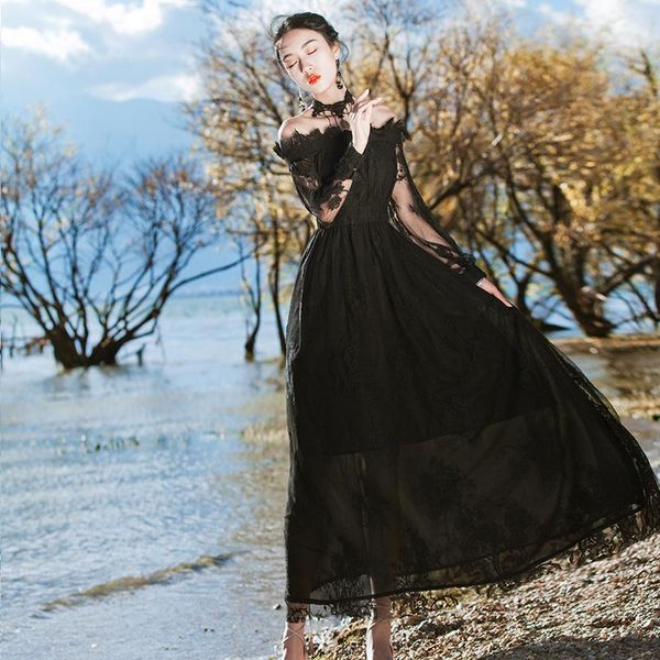 casual dresses spring and summer one-line collar strapless long-sleeved lace dress lady temperament seaside vacation beach big swing dres, Black;gray
casual dresses spring and summer one-line collar strapless long-sleeved lace dress lady temperament seaside vacation beach big swing dres, Black;gray