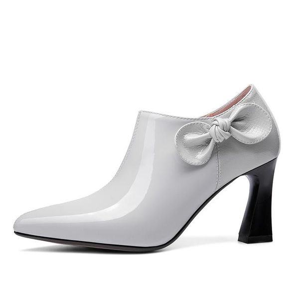 boots fashion short women genuine leather ankle for high heels black white ladies party shoes large size
boots fashion short women genuine leather ankle for high heels black white ladies party shoes large size