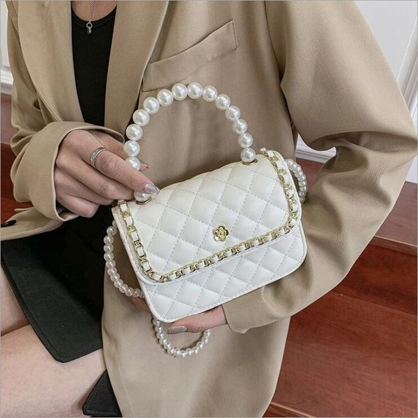 high-quality woman diamond lattice bag fashion luxury designer pearl chain lingge shoulder bags handbag messenger bale, Black;red
high-quality woman diamond lattice bag fashion luxury designer pearl chain lingge shoulder bags handbag messenger bale, Black;red