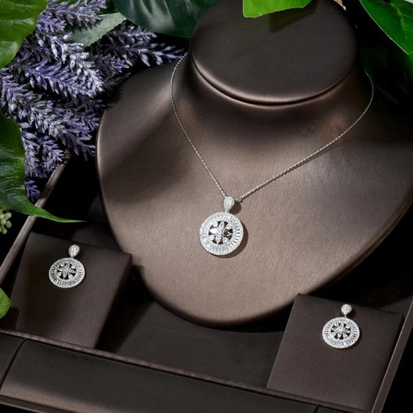earrings & necklace hibride cz round earring set 2pcs nigerian wedding accessories jewelry sets for brides bijoux n-1677, Silver
earrings & necklace hibride cz round earring set 2pcs nigerian wedding accessories jewelry sets for brides bijoux n-1677, Silver