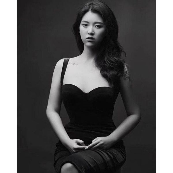 casual dresses women's dress autumn black sling slim elegant party banquet 2021, Black;gray
casual dresses women's dress autumn black sling slim elegant party banquet 2021, Black;gray