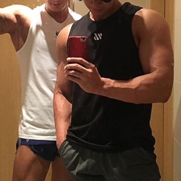 summer cotton sleeveless shirts tank men fitness shirt mens singlet bodybuilding workout gym vest clothes, White;black
summer cotton sleeveless shirts tank men fitness shirt mens singlet bodybuilding workout gym vest clothes, White;black
