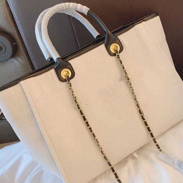 fashion women beach bags shoulder woven female handbags large capacity summer straw casual totes purses a, Black;red
fashion women beach bags shoulder woven female handbags large capacity summer straw casual totes purses a, Black;red