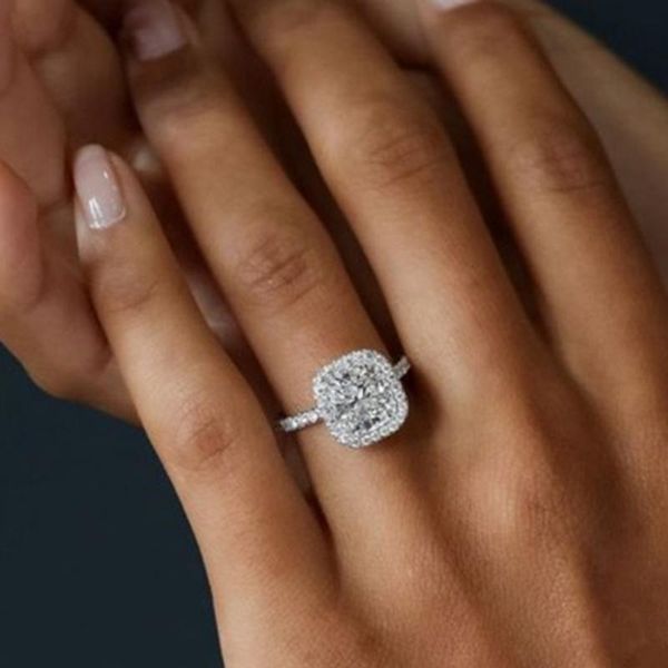 wedding rings trendy crystal engagement design for women white zircon cubic elegant female jewelry, Slivery;golden
wedding rings trendy crystal engagement design for women white zircon cubic elegant female jewelry, Slivery;golden