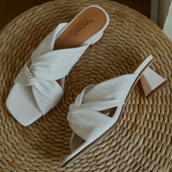 sandals women's great pu leather thin high heel open toe cross strap bowtie sweet korean style elegant ladies summer slides shoe, Black
sandals women's great pu leather thin high heel open toe cross strap bowtie sweet korean style elegant ladies summer slides shoe, Black