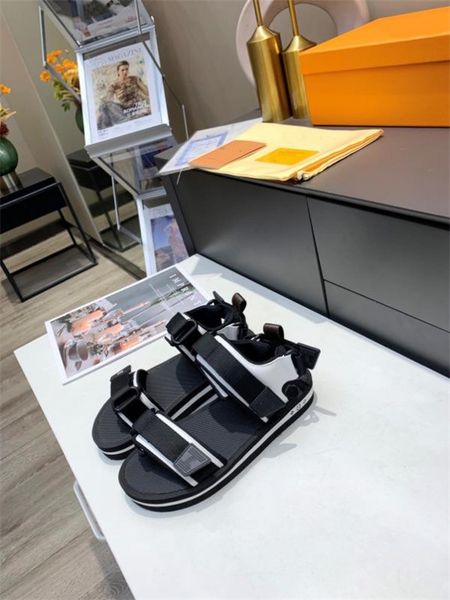 pairs fashion slipper gear bottoms mens striped sandals causal summer slippers flip flops slipper quality, Black
pairs fashion slipper gear bottoms mens striped sandals causal summer slippers flip flops slipper quality, Black
