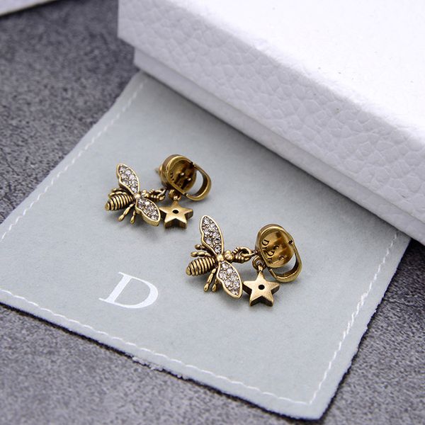special offer 70% off family temperament pentagram letter earrings new women's diamond star bee wing earrings, Golden;silver
special offer 70% off family temperament pentagram letter earrings new women's diamond star bee wing earrings, Golden;silver