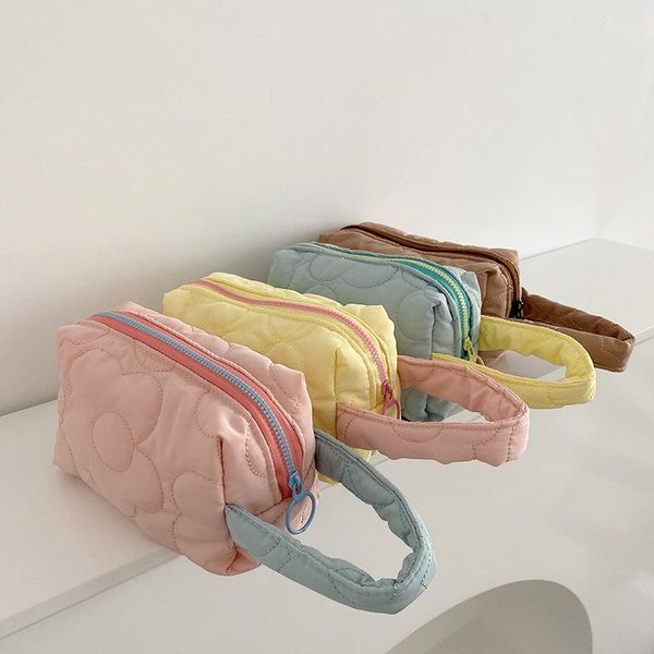 diaper bags ins, travel, makeup, lipstick case, toiletries, ladies'bag, mom's accessories, keys, bag
diaper bags ins, travel, makeup, lipstick case, toiletries, ladies'bag, mom's accessories, keys, bag