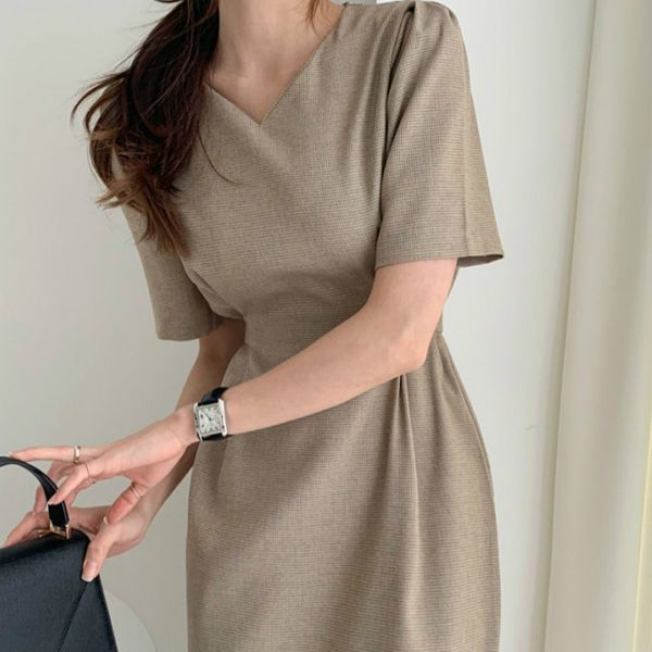 2021women summer vintage small plaid bodycon bandage long dress v neck sashes split midi sundress slim waist, Black;gray
2021women summer vintage small plaid bodycon bandage long dress v neck sashes split midi sundress slim waist, Black;gray