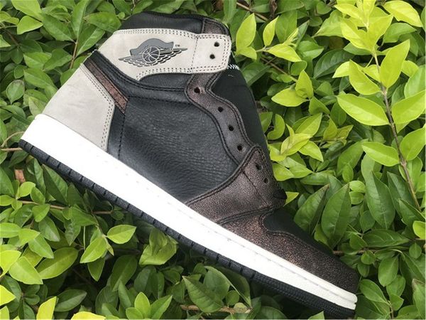 2021 released authentic 1 rust shadow men woman outdoor shoes black light army sail fresh mint 555088-033 sports sneakers with box
2021 released authentic 1 rust shadow men woman outdoor shoes black light army sail fresh mint 555088-033 sports sneakers with box