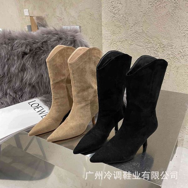 pointed high heel soles spring and autumn legs thick straight short boots summer, Black
pointed high heel soles spring and autumn legs thick straight short boots summer, Black