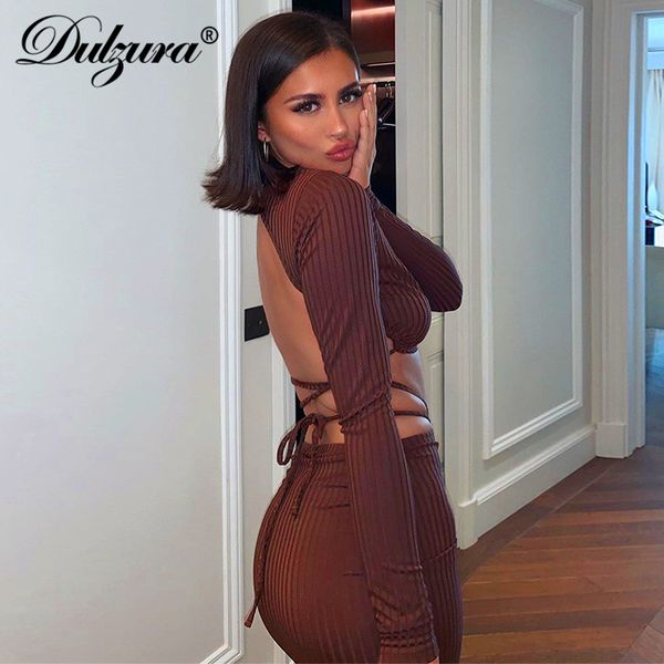 stripe knitted women two piece set long sleeve crop lace up midi skirt bandage bodycon elegant party streetwear, Black;white
stripe knitted women two piece set long sleeve crop lace up midi skirt bandage bodycon elegant party streetwear, Black;white