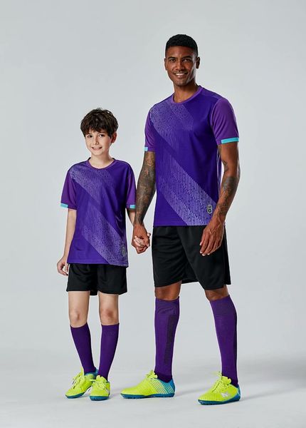 #0135 football uniform men+kids soccer jersey printing team custom track and field sports short-sleeved shirt, Black;yellow
#0135 football uniform men+kids soccer jersey printing team custom track and field sports short-sleeved shirt, Black;yellow