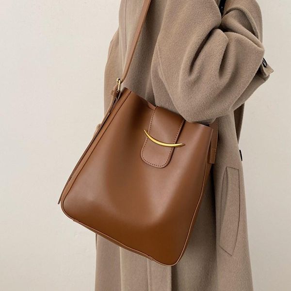 cross body 2 pcs/set soft leather bucket bags women large capacity korean shoulder composite bag female luxury retro shopper crossbody
cross body 2 pcs/set soft leather bucket bags women large capacity korean shoulder composite bag female luxury retro shopper crossbody