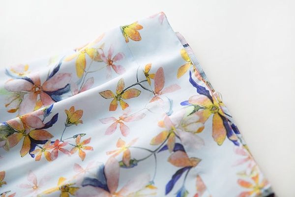 skirt harajuku style floral skirt pure silk furcal lower hem high waist longuette women's 2021 summer, Black
skirt harajuku style floral skirt pure silk furcal lower hem high waist longuette women's 2021 summer, Black