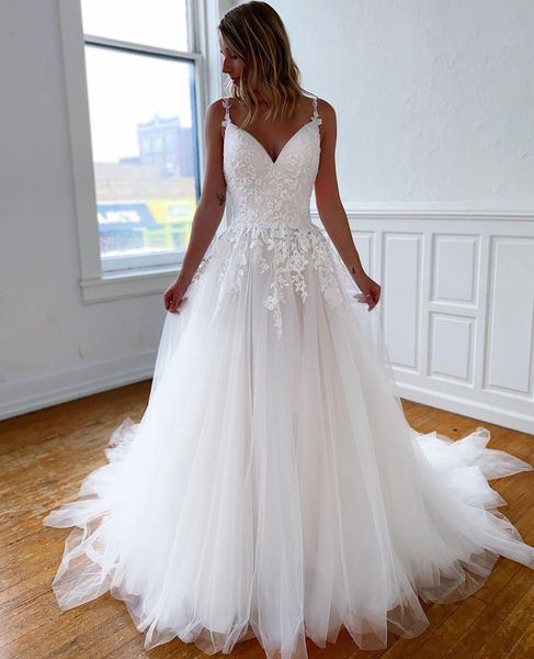 spaghetti a line lace wedding dresses beaded appliques court train tulle plus size bridal gowns vestidos de novia, White
spaghetti a line lace wedding dresses beaded appliques court train tulle plus size bridal gowns vestidos de novia, White