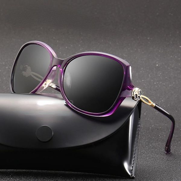 sunglasses simple ladies polarized fashion colorful glasses outdoor driving, White;black
sunglasses simple ladies polarized fashion colorful glasses outdoor driving, White;black