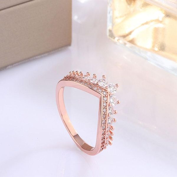 100% 925 sterling silver pan ring princess wish crown temperament rose gold for women wedding party fashion jewelry cluster rings, Golden;silver 
100% 925 sterling silver pan ring princess wish crown temperament rose gold for women wedding party fashion jewelry cluster rings, Golden;silver