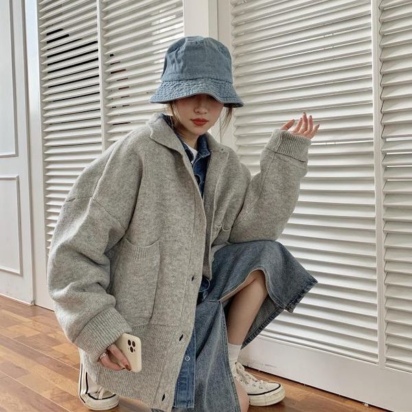 lazy wind, loose, thickened, warm and versatile long sleeve cardigan women's korean autumn winter design lapel coat jackets, Black;brown
lazy wind, loose, thickened, warm and versatile long sleeve cardigan women's korean autumn winter design lapel coat jackets, Black;brown