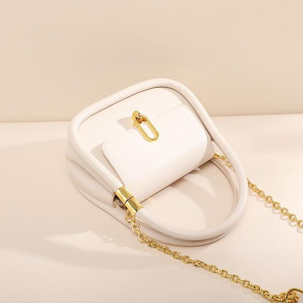 evening bags 2021 niche design sense portable women's bag fashion retro granny simple messenger mini handbag bandage satchels
evening bags 2021 niche design sense portable women's bag fashion retro granny simple messenger mini handbag bandage satchels