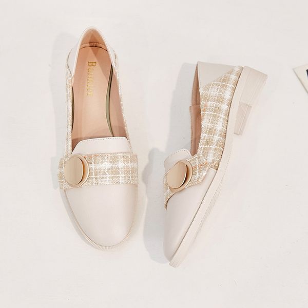 dress shoes metal buckle decoration loafers female slip on round toe low heels brogue flats woman elegant lattices sneaker women vsia, Black
dress shoes metal buckle decoration loafers female slip on round toe low heels brogue flats woman elegant lattices sneaker women vsia, Black