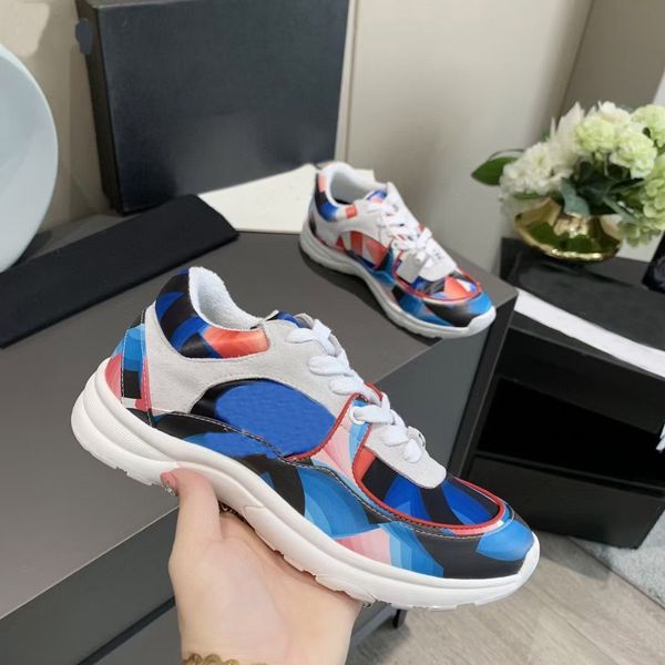 2021 women and girl sneaker running shoes casual printed bandage design beach fashion with box
2021 women and girl sneaker running shoes casual printed bandage design beach fashion with box