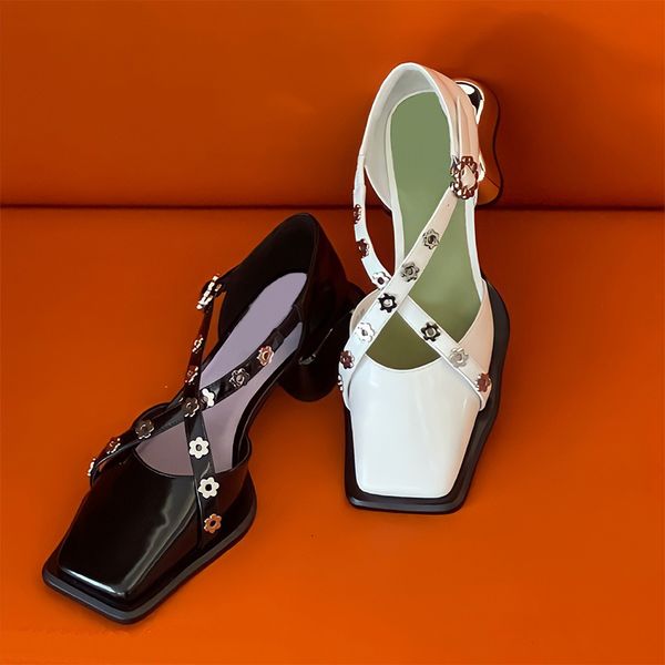 luxury dress shoes baotou sandals 2021 summer head fashion rivet fairy style thick women's sho high heels, Black
luxury dress shoes baotou sandals 2021 summer head fashion rivet fairy style thick women's sho high heels, Black