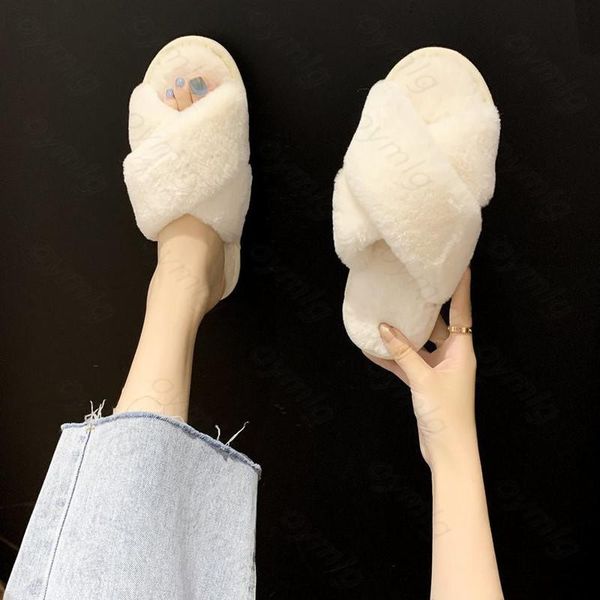 winter women slippers faux fur fully wrapped sole vamp furry black female warm flats large size slides cozy home
winter women slippers faux fur fully wrapped sole vamp furry black female warm flats large size slides cozy home
