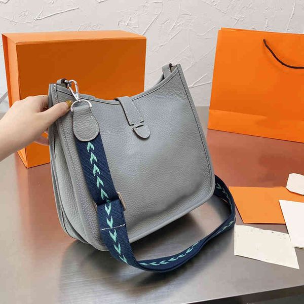 evening bags designer tote bag wallet handbag shoulder handbags different colors genuine leather various styles fashion brand with original
evening bags designer tote bag wallet handbag shoulder handbags different colors genuine leather various styles fashion brand with original