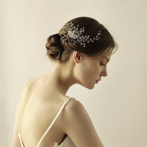 wedding hair accessories clips crystal pearl flower comb tiaras charming princess jewelry bride headdress o833
wedding hair accessories clips crystal pearl flower comb tiaras charming princess jewelry bride headdress o833