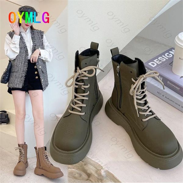 boots thick-soled for autumn and winter 2021 casual, versatile comfortable side zipper flat-heeled, Black
boots thick-soled for autumn and winter 2021 casual, versatile comfortable side zipper flat-heeled, Black