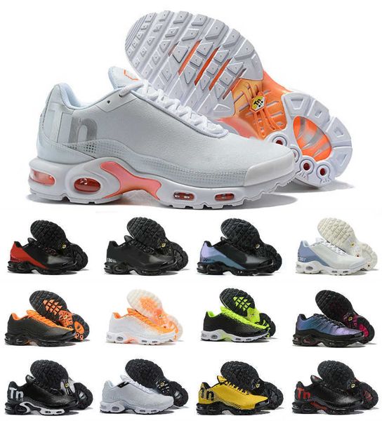 2021 tn ultra se running shoes mercurial plus tn triple black white blue breathable mesh sports fashion mens tns womens
2021 tn ultra se running shoes mercurial plus tn triple black white blue breathable mesh sports fashion mens tns womens