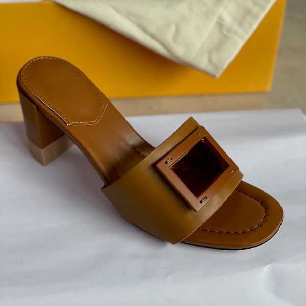 signature fendyity slides women leather slippers sandals luxurys baguette pattern high heels designer shoes summer outdoor flats flip flops
signature fendyity slides women leather slippers sandals luxurys baguette pattern high heels designer shoes summer outdoor flats flip flops
