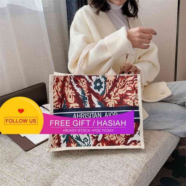 storage baaglarge capacity female star same model 2021 new shopping fashion atmosphere canvas bag portable tote baggg bag
storage baaglarge capacity female star same model 2021 new shopping fashion atmosphere canvas bag portable tote baggg bag