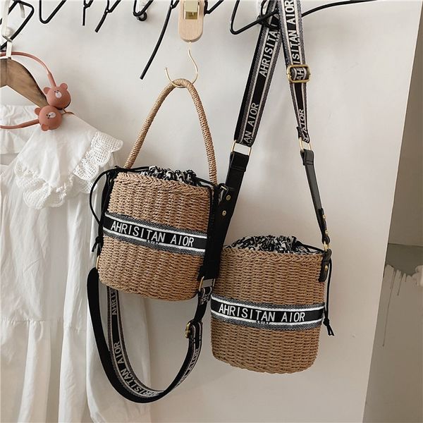 luxury herme handbags and storage d home straw 2021 new tide summer beach degree e fake portable bucket women's vegetabl
luxury herme handbags and storage d home straw 2021 new tide summer beach degree e fake portable bucket women's vegetabl