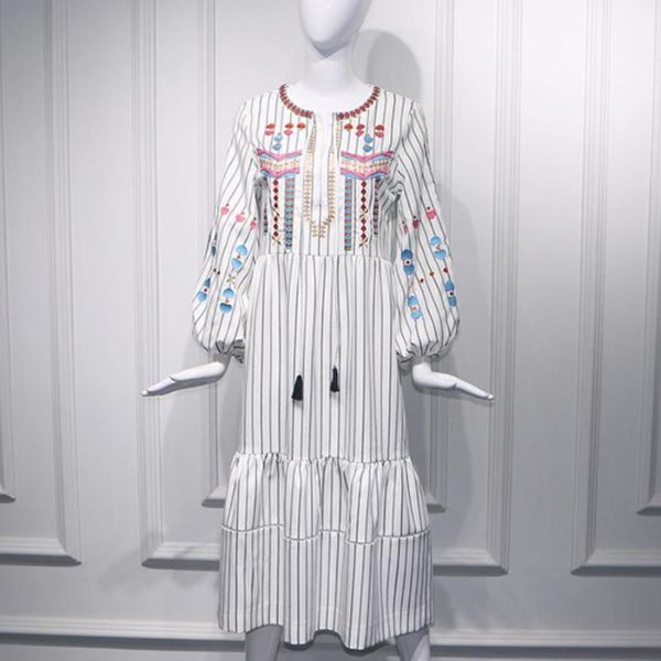 casual dresses 2021 summer lantern sleeve striped embroidered dress women high waist loose holiday, Black;gray
casual dresses 2021 summer lantern sleeve striped embroidered dress women high waist loose holiday, Black;gray