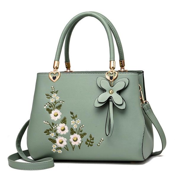 evening bags 2021 embroidered messenger women leather handbags hand for sac a main ladies bag female femme
evening bags 2021 embroidered messenger women leather handbags hand for sac a main ladies bag female femme