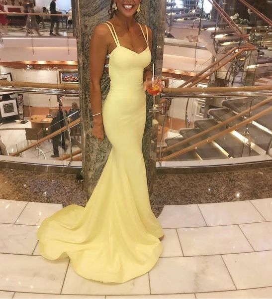 party dresses long yellow mermaid off shoulder prom spaghetti custom beaded criss-cross back evening gowns dress for women, White;black
party dresses long yellow mermaid off shoulder prom spaghetti custom beaded criss-cross back evening gowns dress for women, White;black